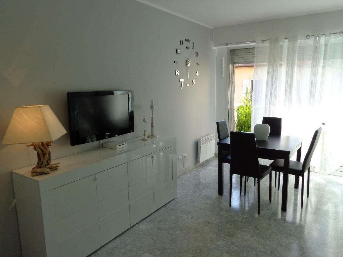 Residence Albert Premier 芒通 外观 照片